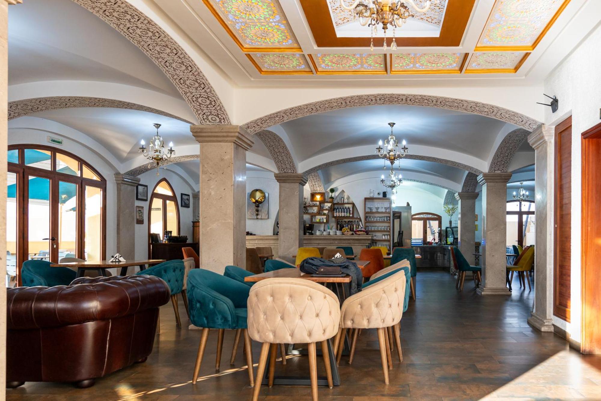 Mahdia - Baghdadi - Laourient Apartments, Restaurant, Cafe ภายนอก รูปภาพ