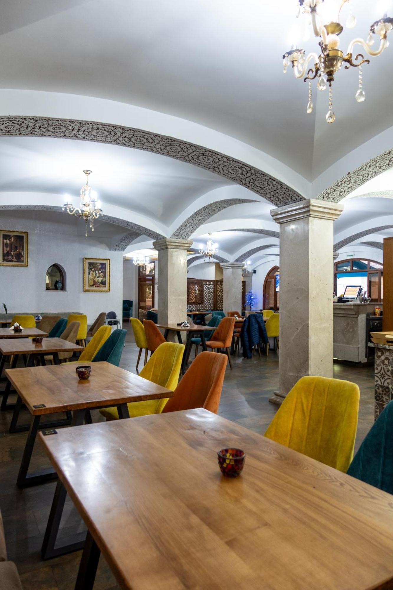 Mahdia - Baghdadi - Laourient Apartments, Restaurant, Cafe ภายนอก รูปภาพ