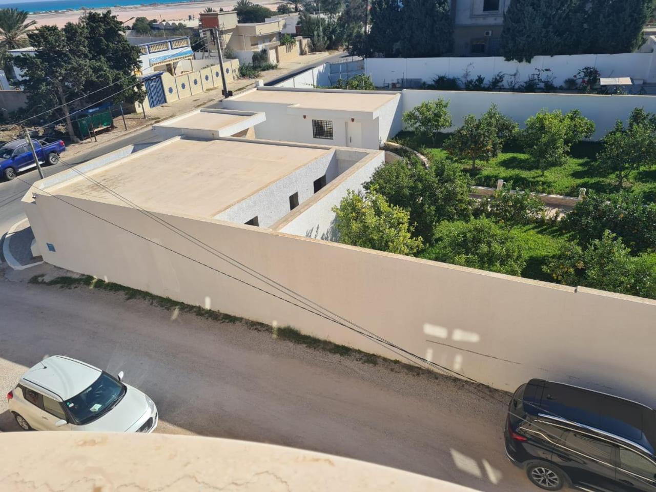 Mahdia - Baghdadi - Laourient Apartments, Restaurant, Cafe ภายนอก รูปภาพ